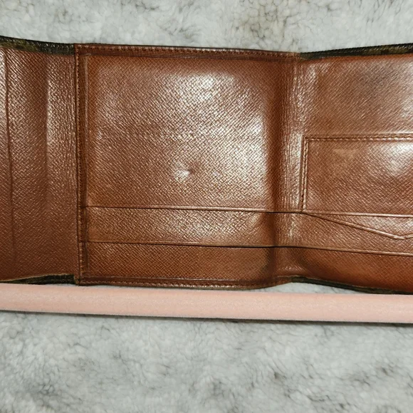 LOUIS VUITTON MONOGRAM CANVAS DOUBLE SNAP VINTAGE  WALLET ! - Picture 4 of 16